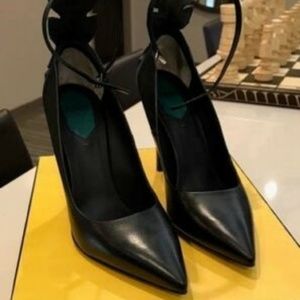 Fendi Shoes - Fendi Women's Black Leather & Crocodile Ava Pump Fendi Shoes - Fendi Women's Black Leather & Crocodile Ava Pump